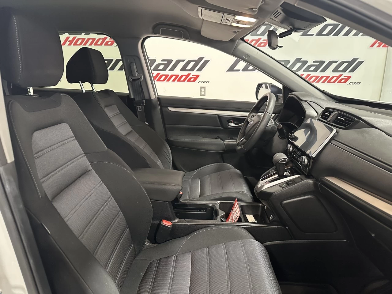 2021 Honda CR-V LX Image principale