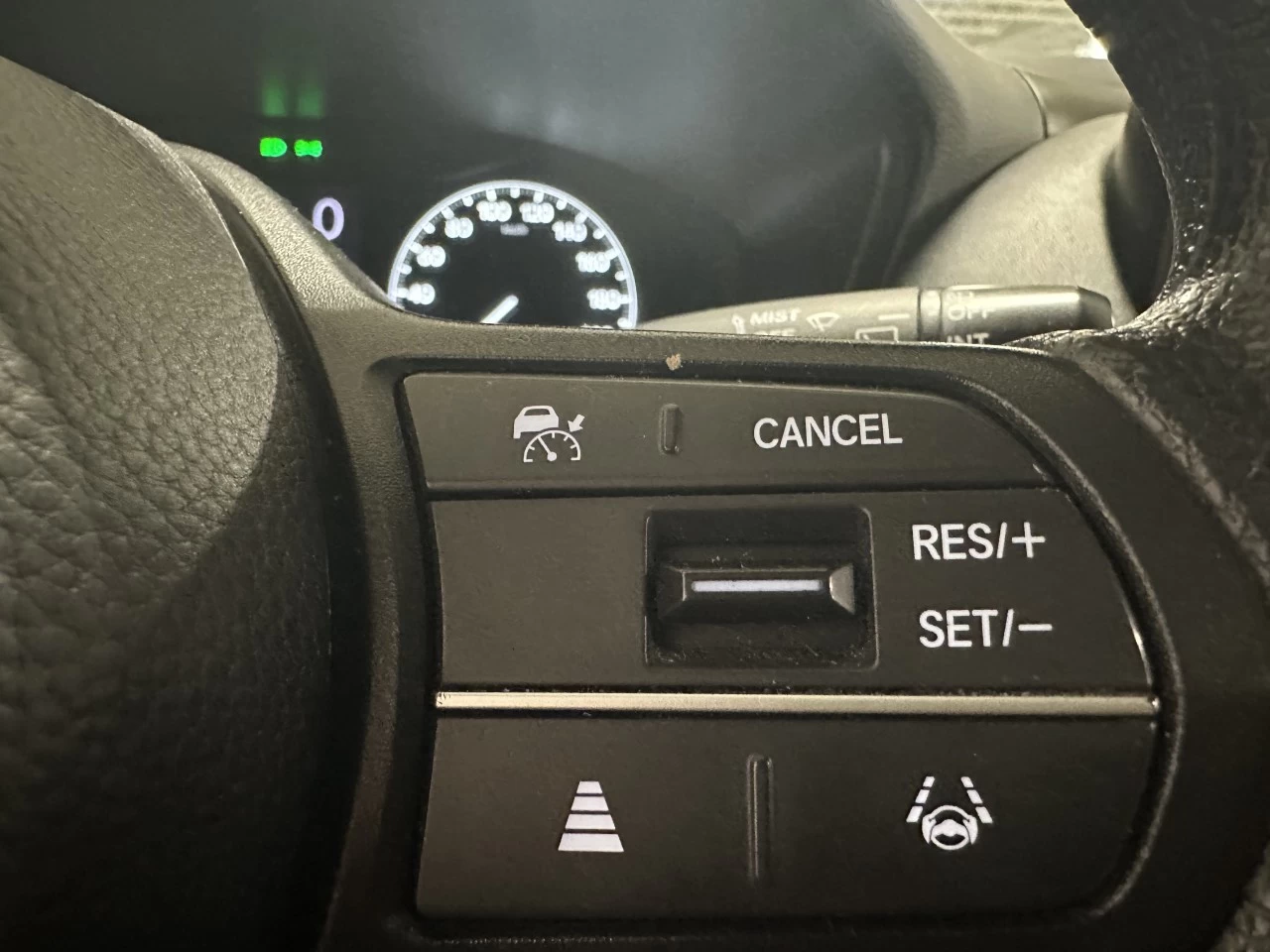 2024 Honda HR-V LX-B Main Image