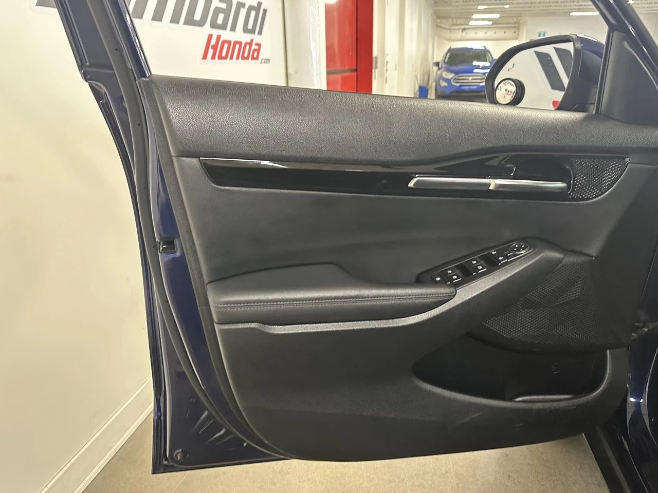 2024 Kia Seltos EX Main Image