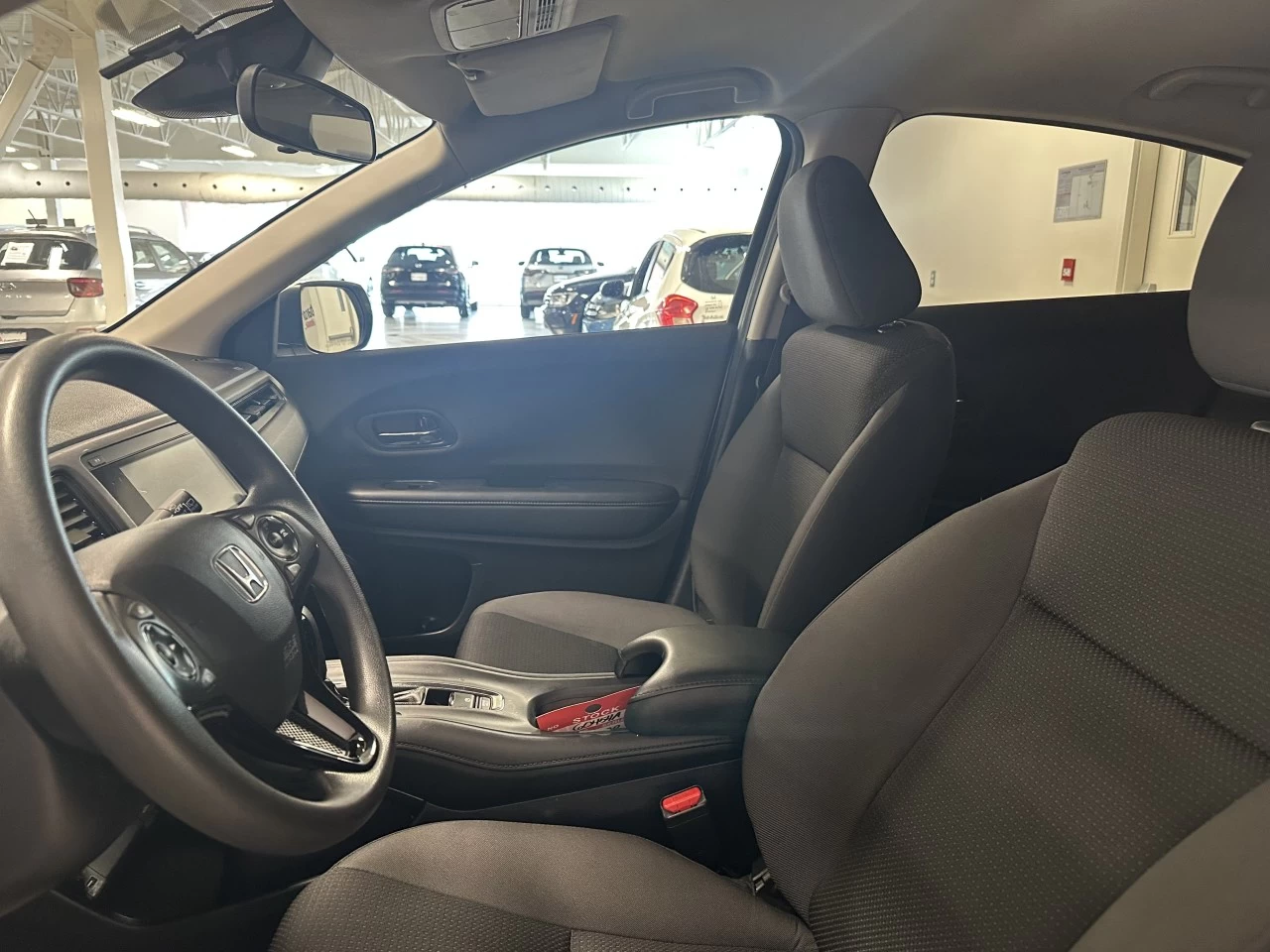 2021 Honda HR-V LX Main Image