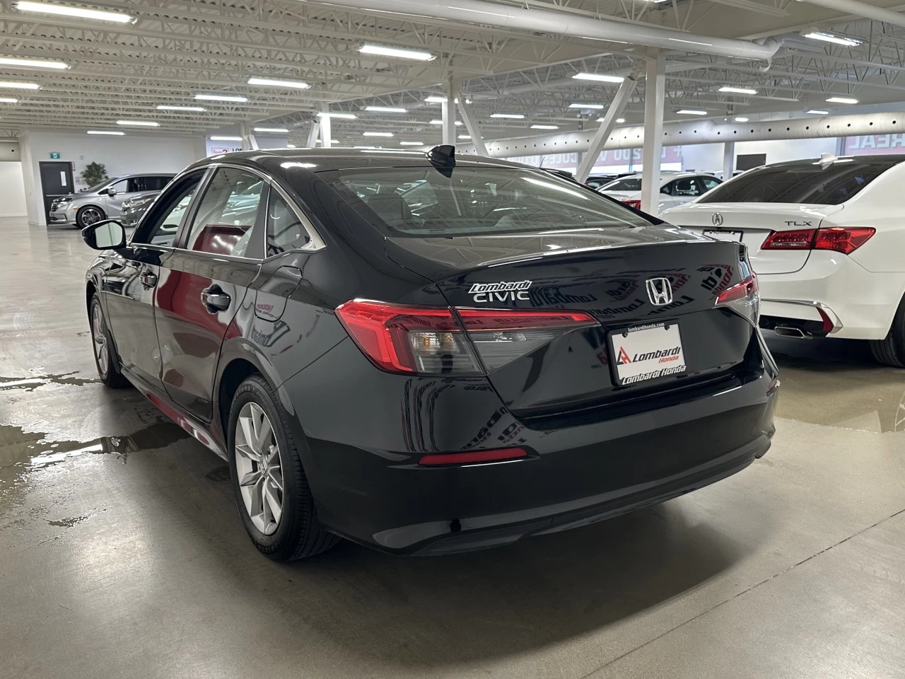 2024 Honda Civic
                                                    EX Main Image