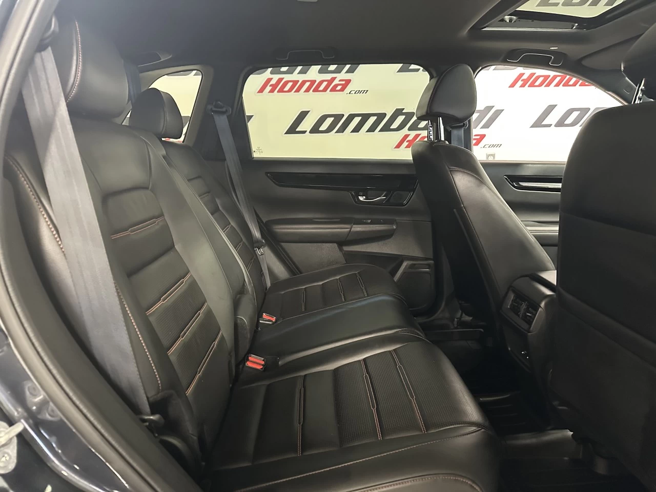 2023 Honda CR-V hybride Touring Main Image