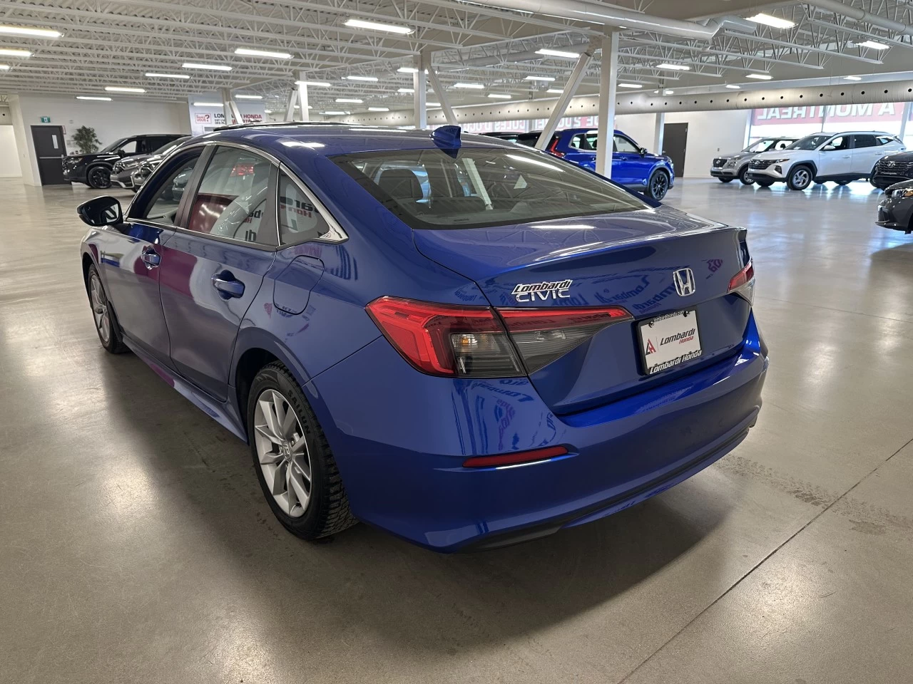2022 Honda Civic EX Main Image