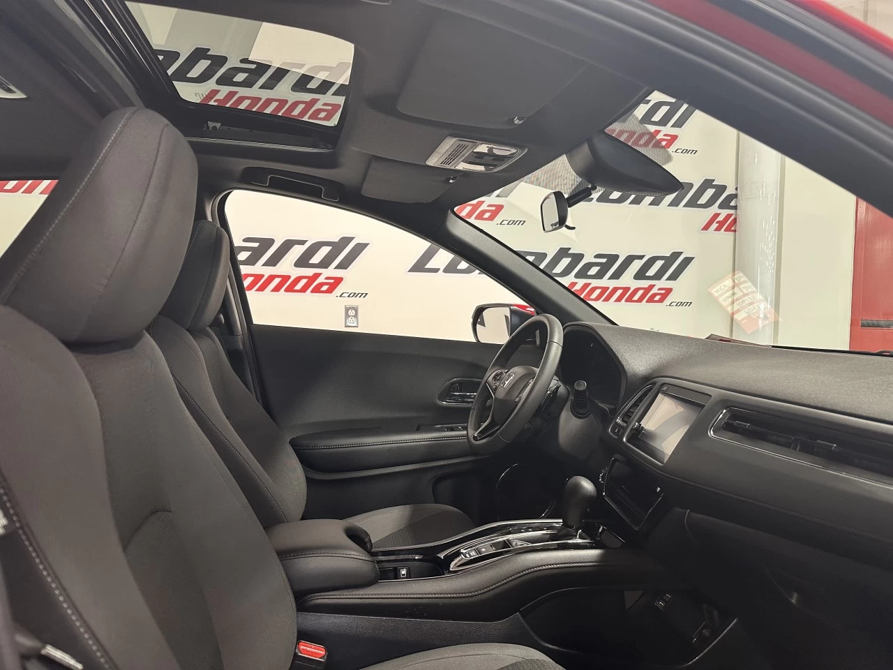 2022 Honda HR-V
                                                    Sport Main Image