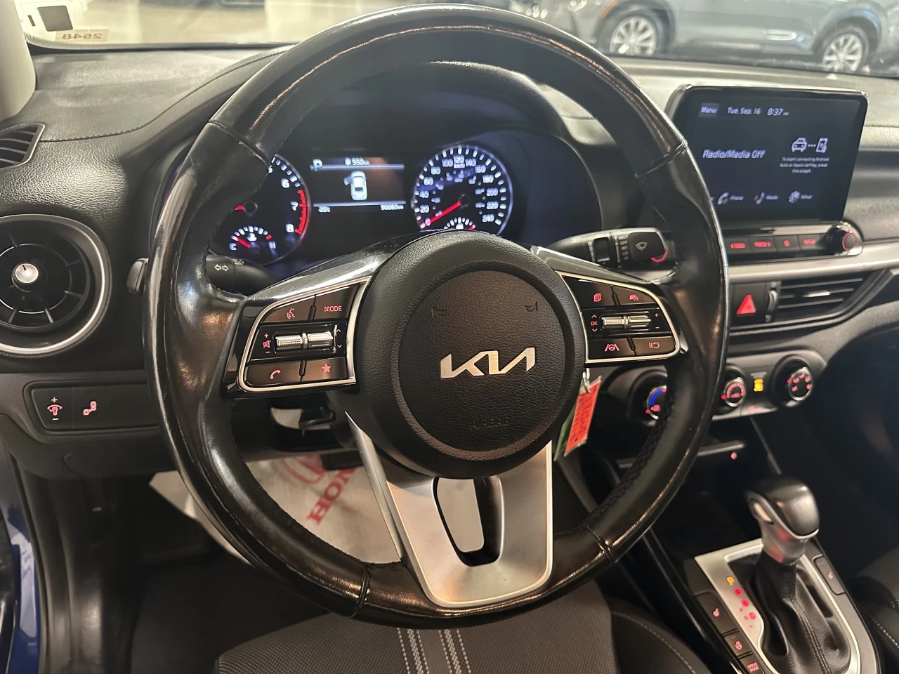 2022 Kia Forte EX Main Image