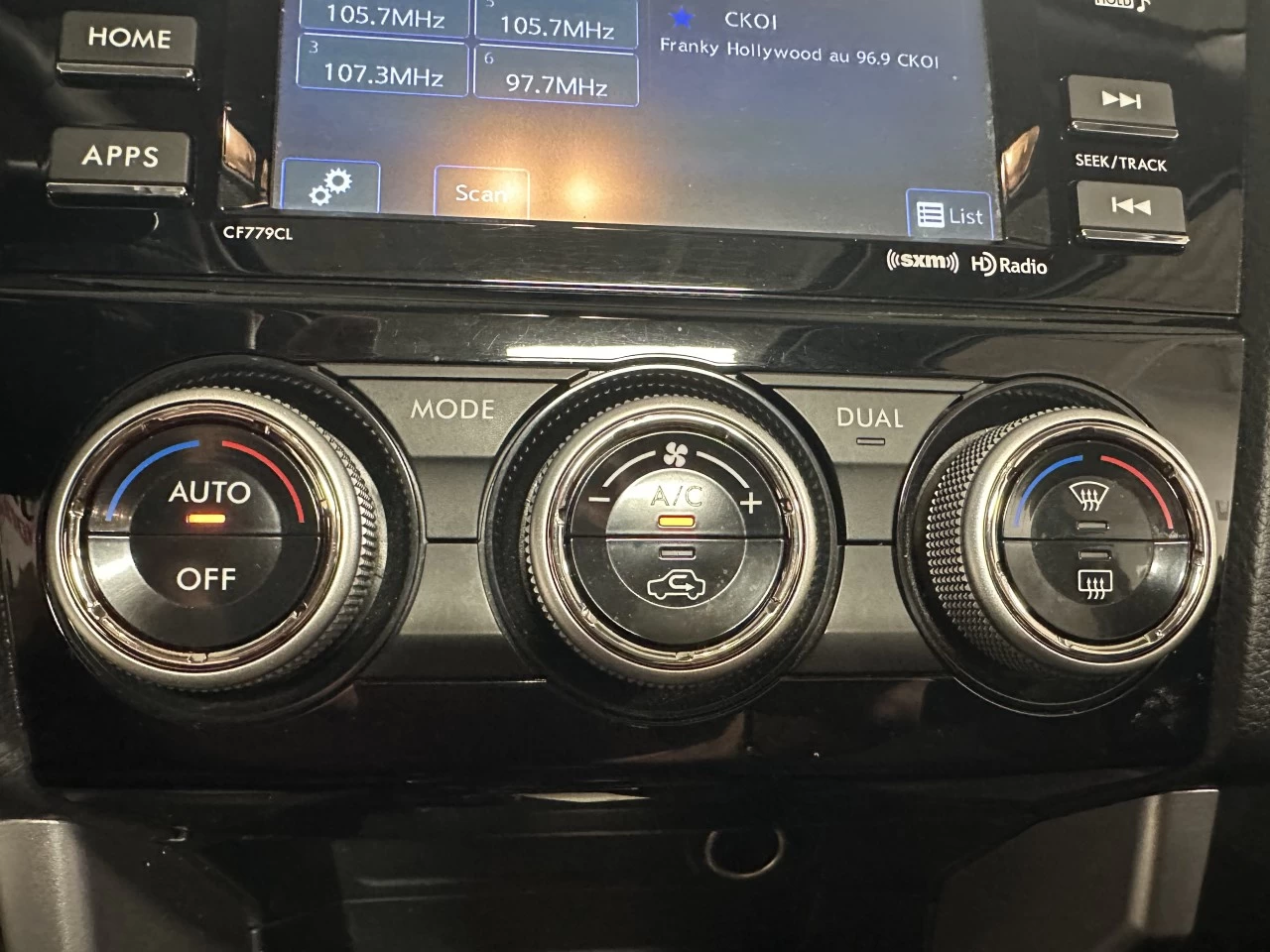 2018 Subaru Forester Touring Main Image