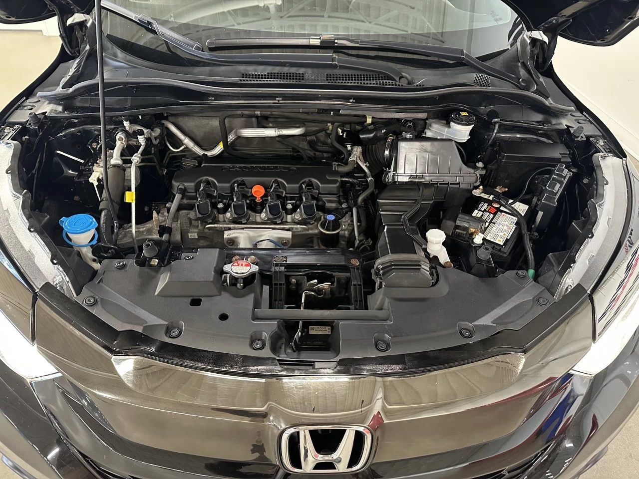 2019 Honda HR-V Sport Main Image