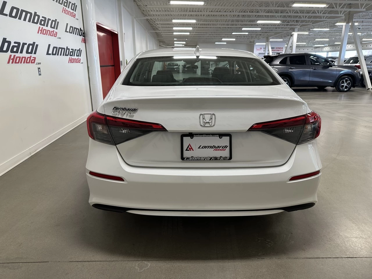 2022 Honda Civic LX Main Image