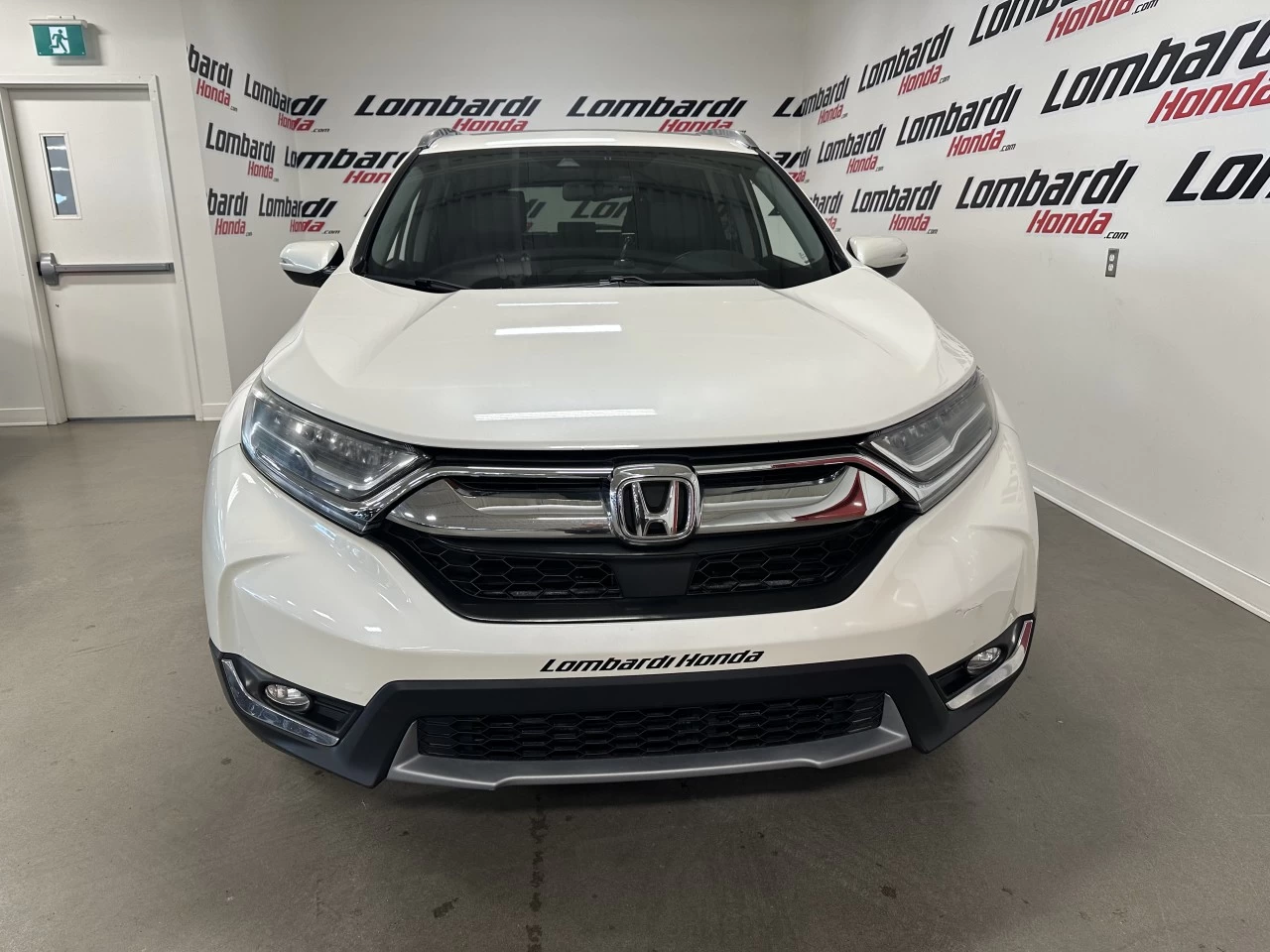 2018 Honda CR-V Touring Main Image