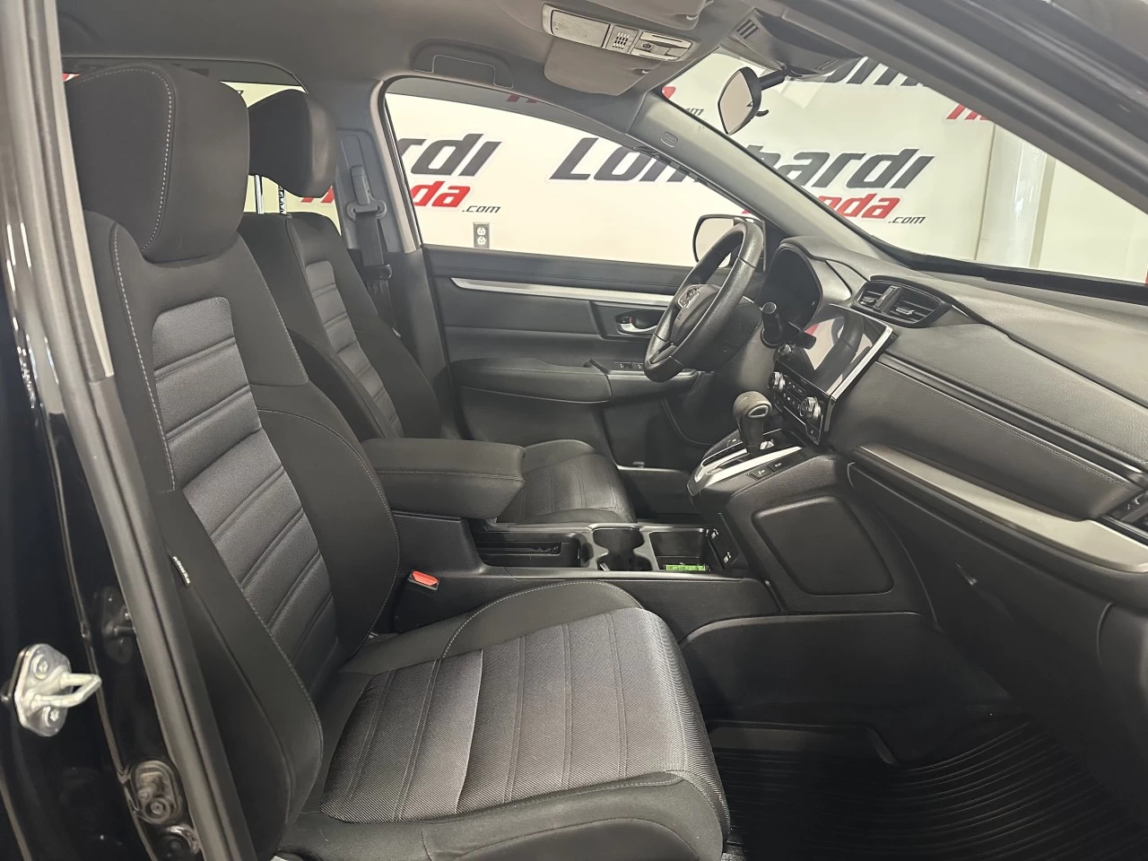 2022 Honda CR-V LX Image principale