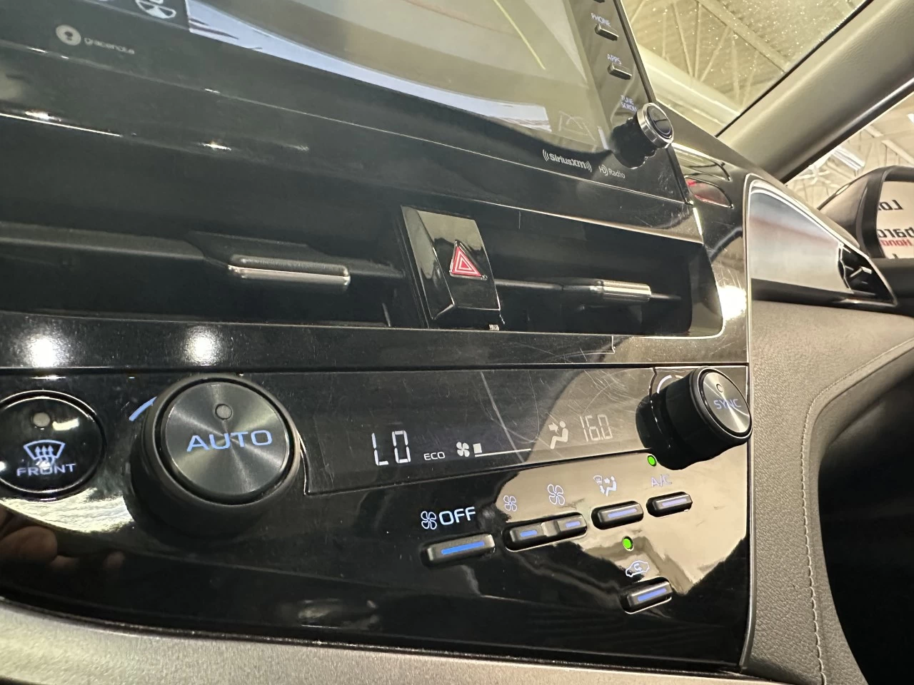 2023 Toyota Camry Hybrid Image principale