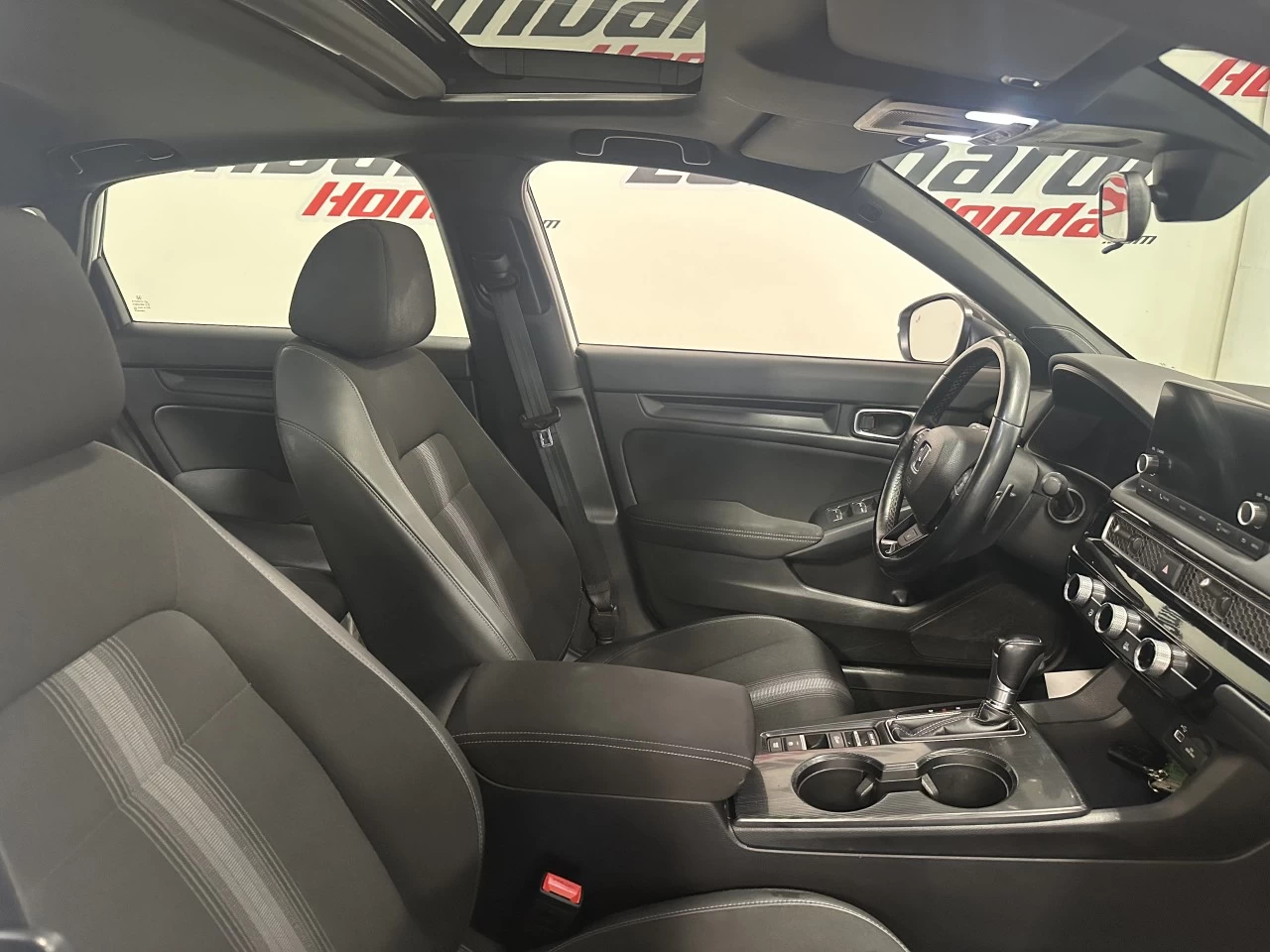 2022 Honda Civic Sport Main Image