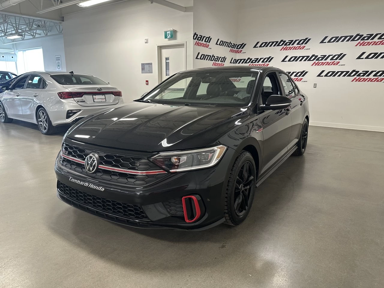 2023 Volkswagen Jetta
                                                    GLI Image principale