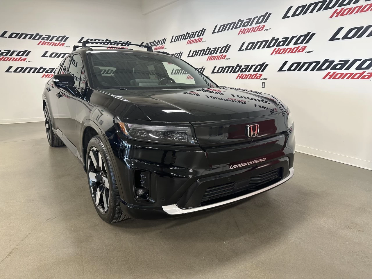 2024 Honda Prologue Touring Main Image