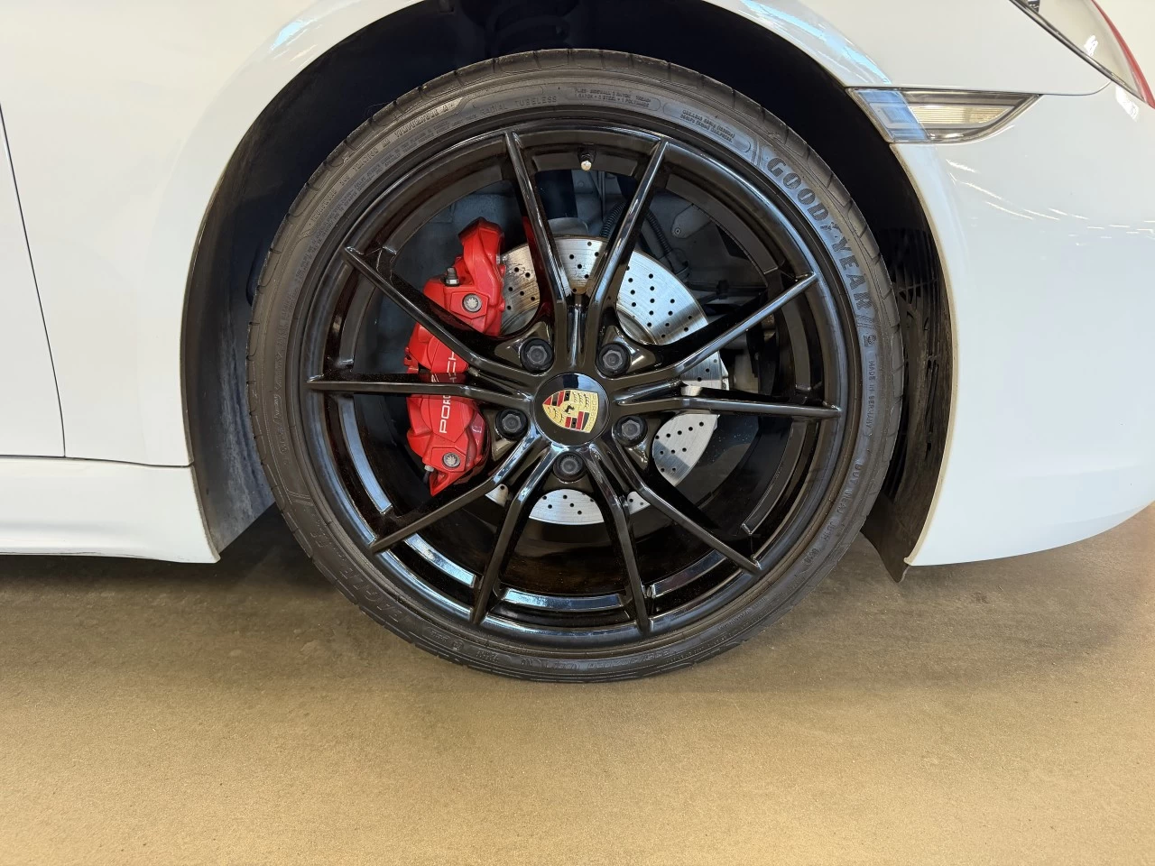 2018 Porsche 718 Boxster S Main Image