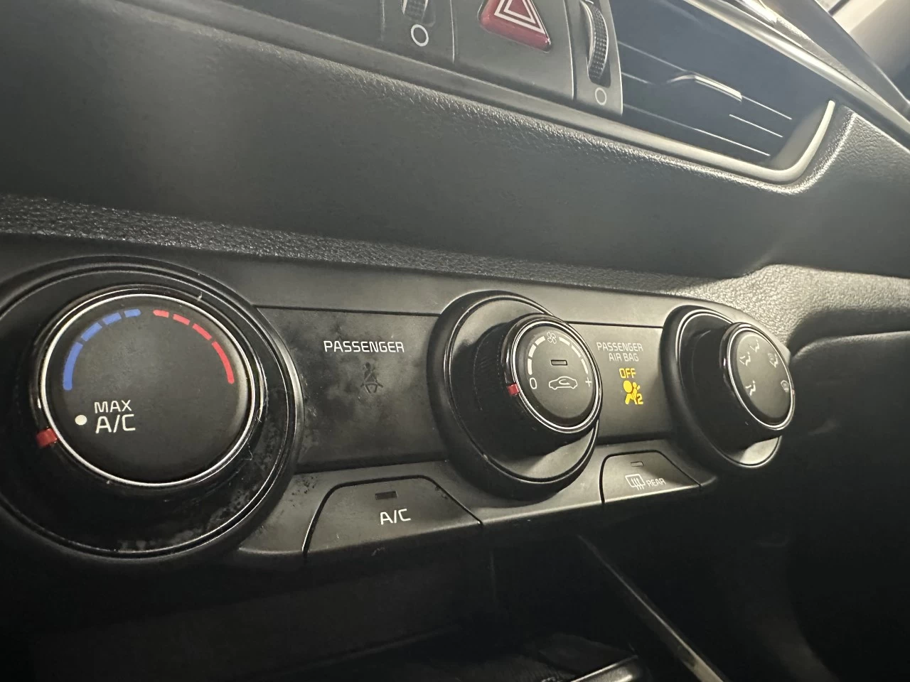 2020 Kia Forte
                                                    EX Main Image
