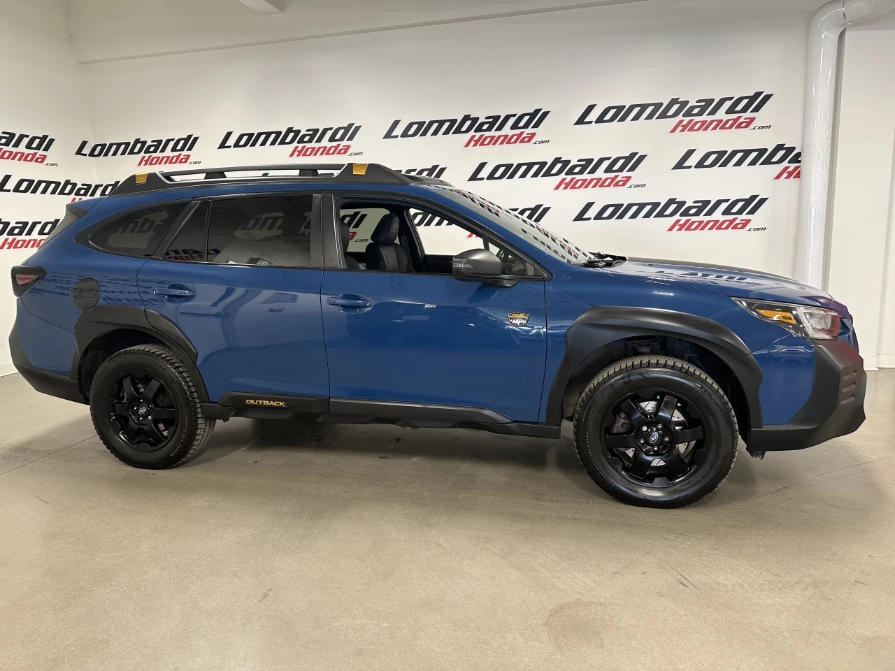2022 Subaru Outback Wilderness Main Image