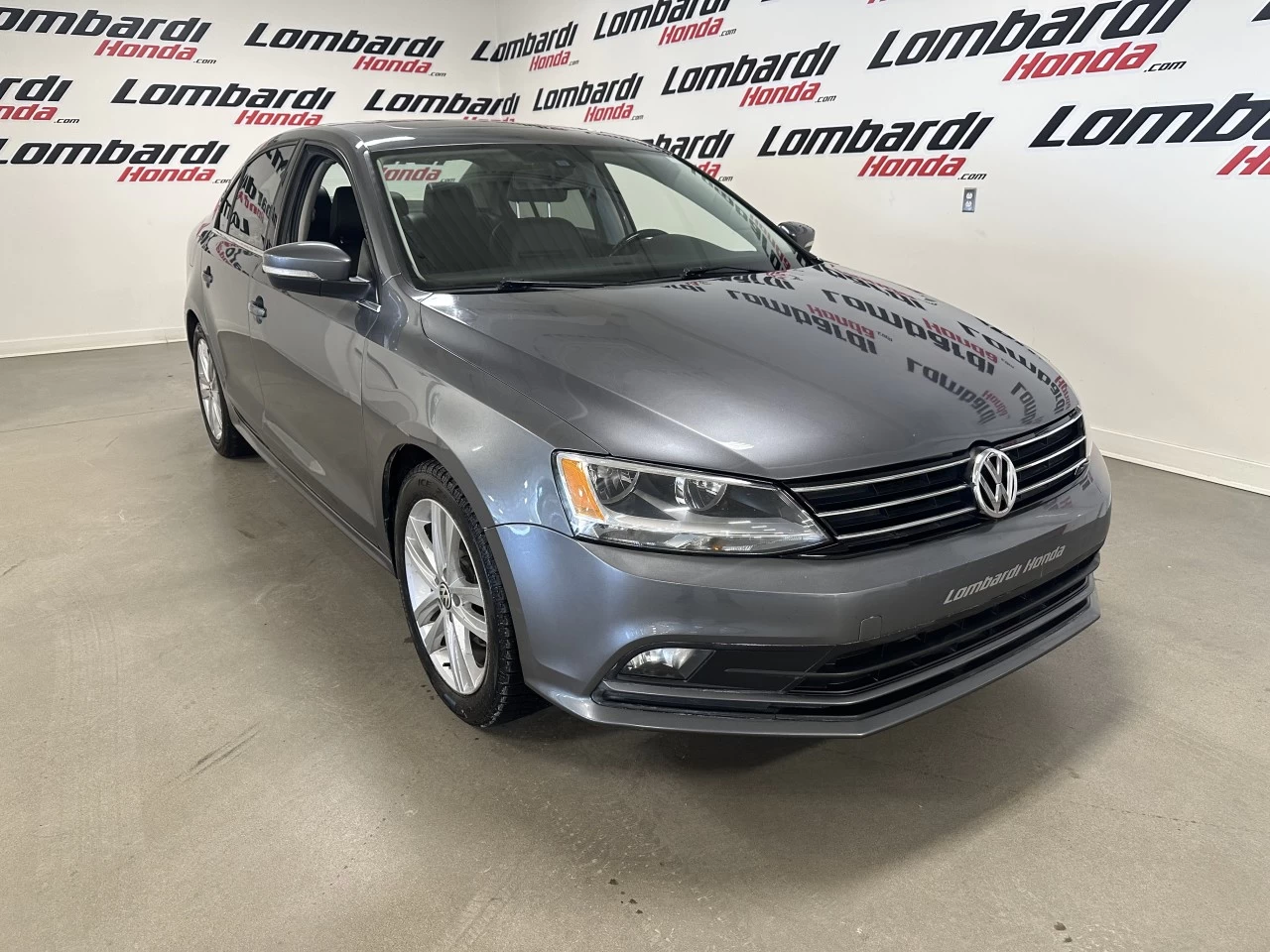 2016 Volkswagen Jetta Highline/Comfortline Main Image