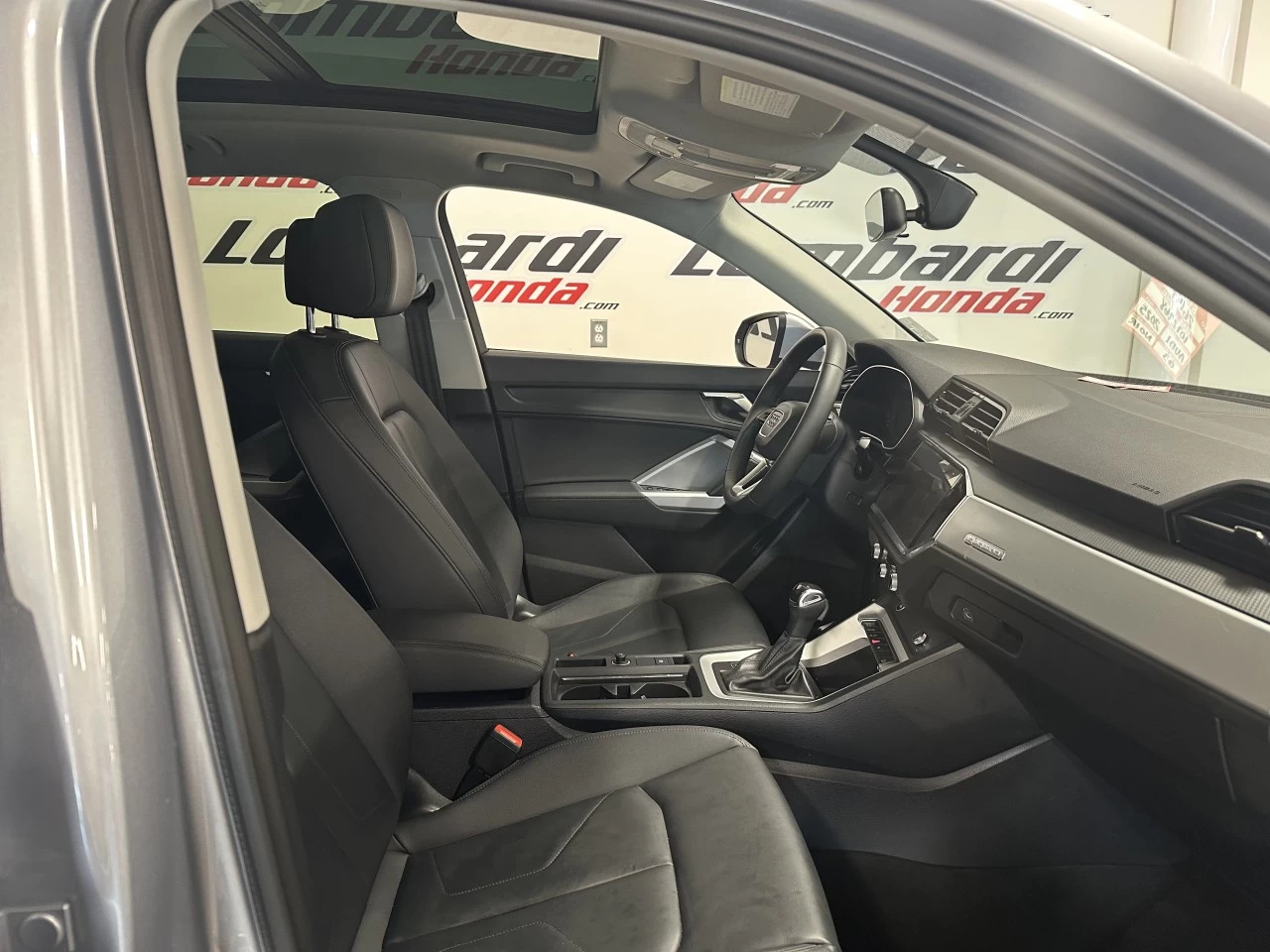 2025 Audi Q3 40 TFSI quattro Image principale