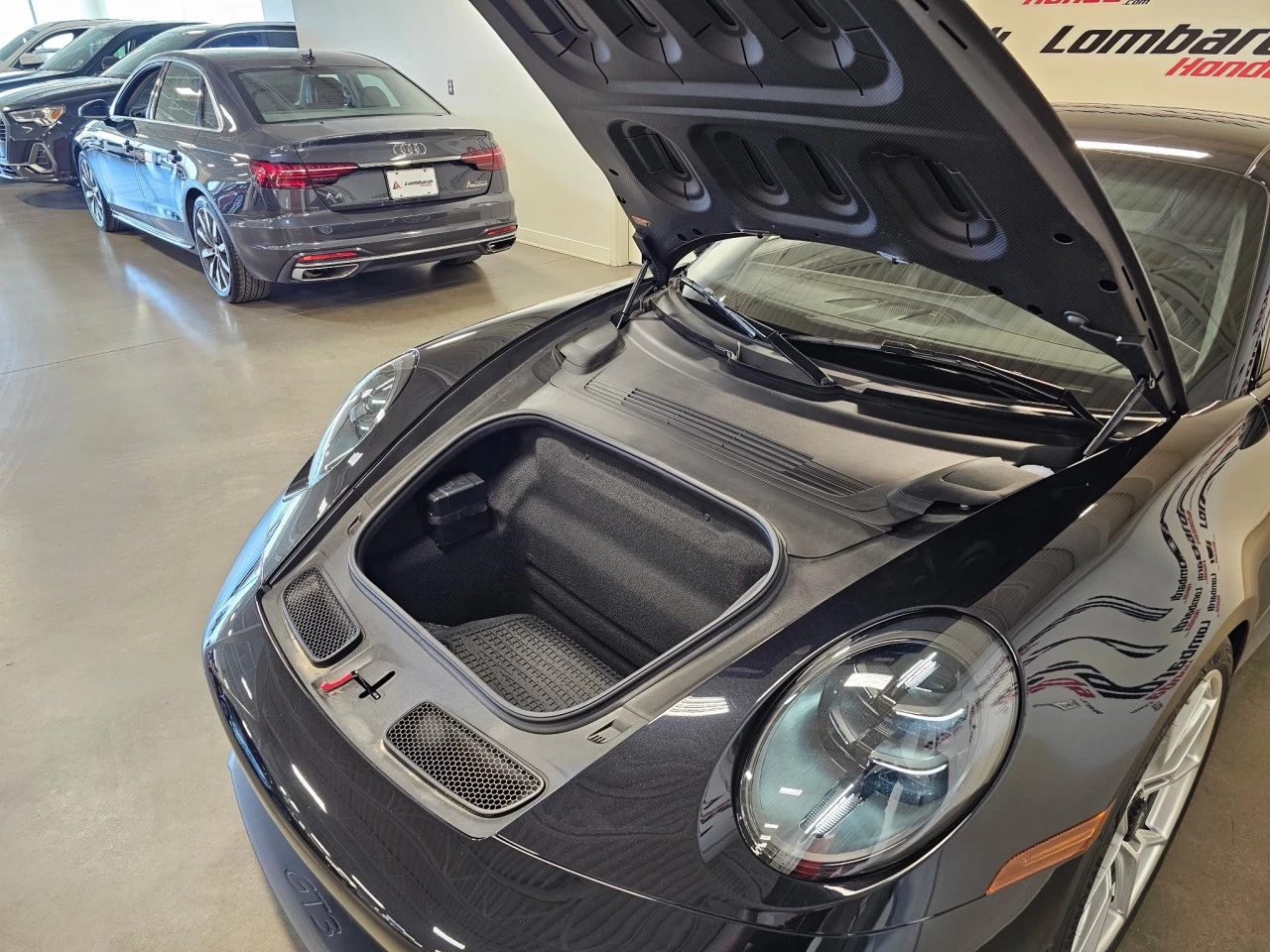 2026 Porsche 911 GT3 Main Image