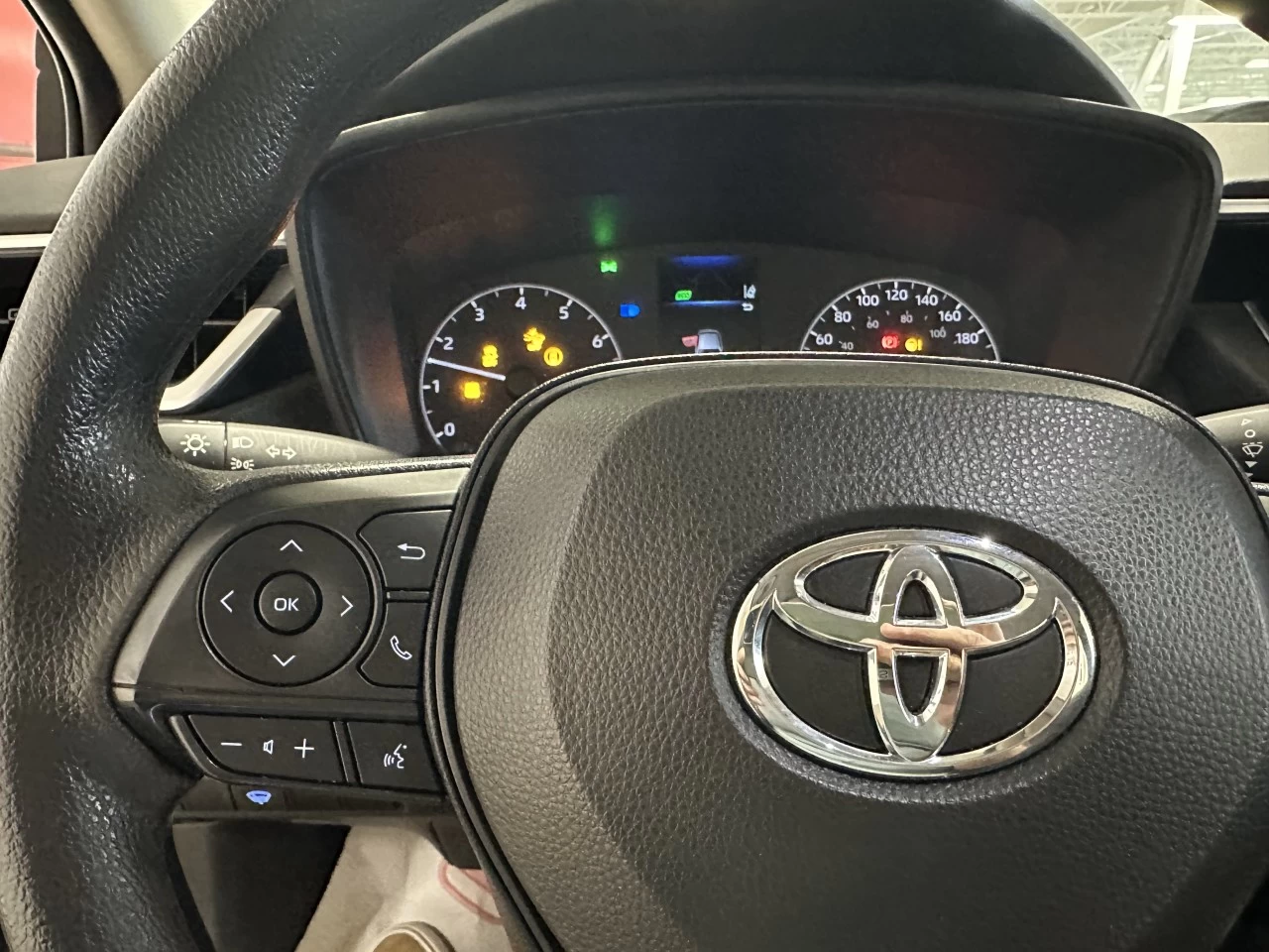 2023 Toyota Corolla LE Image principale