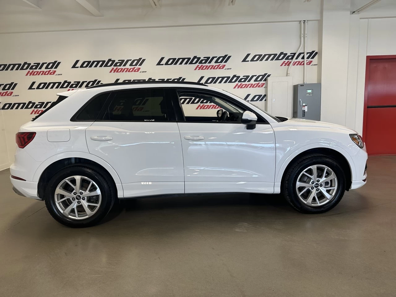 2025 Audi Q3 40 TFSI quattro Image principale