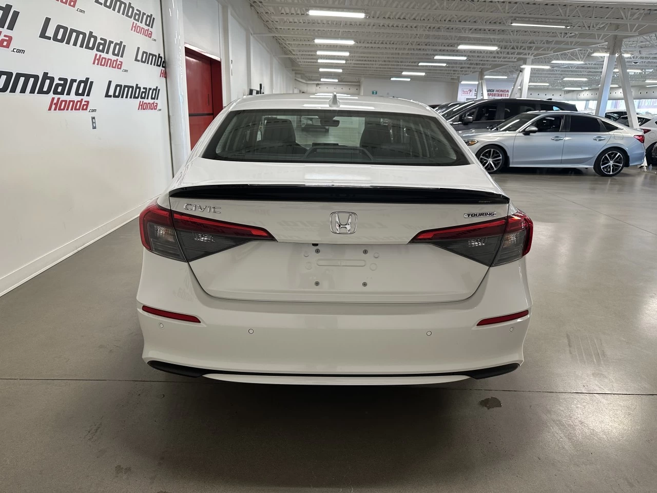 2024 Honda Civic Touring Main Image