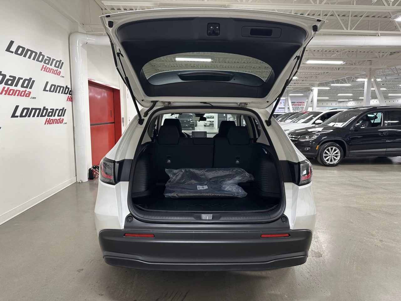 2024 Honda HR-V LX-B Main Image