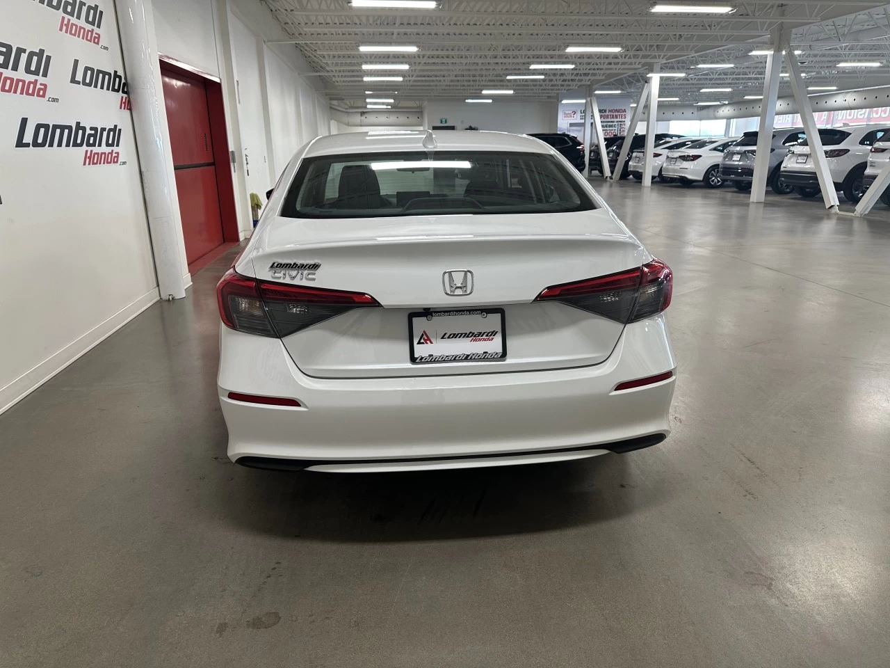 2022 Honda Civic LX Main Image