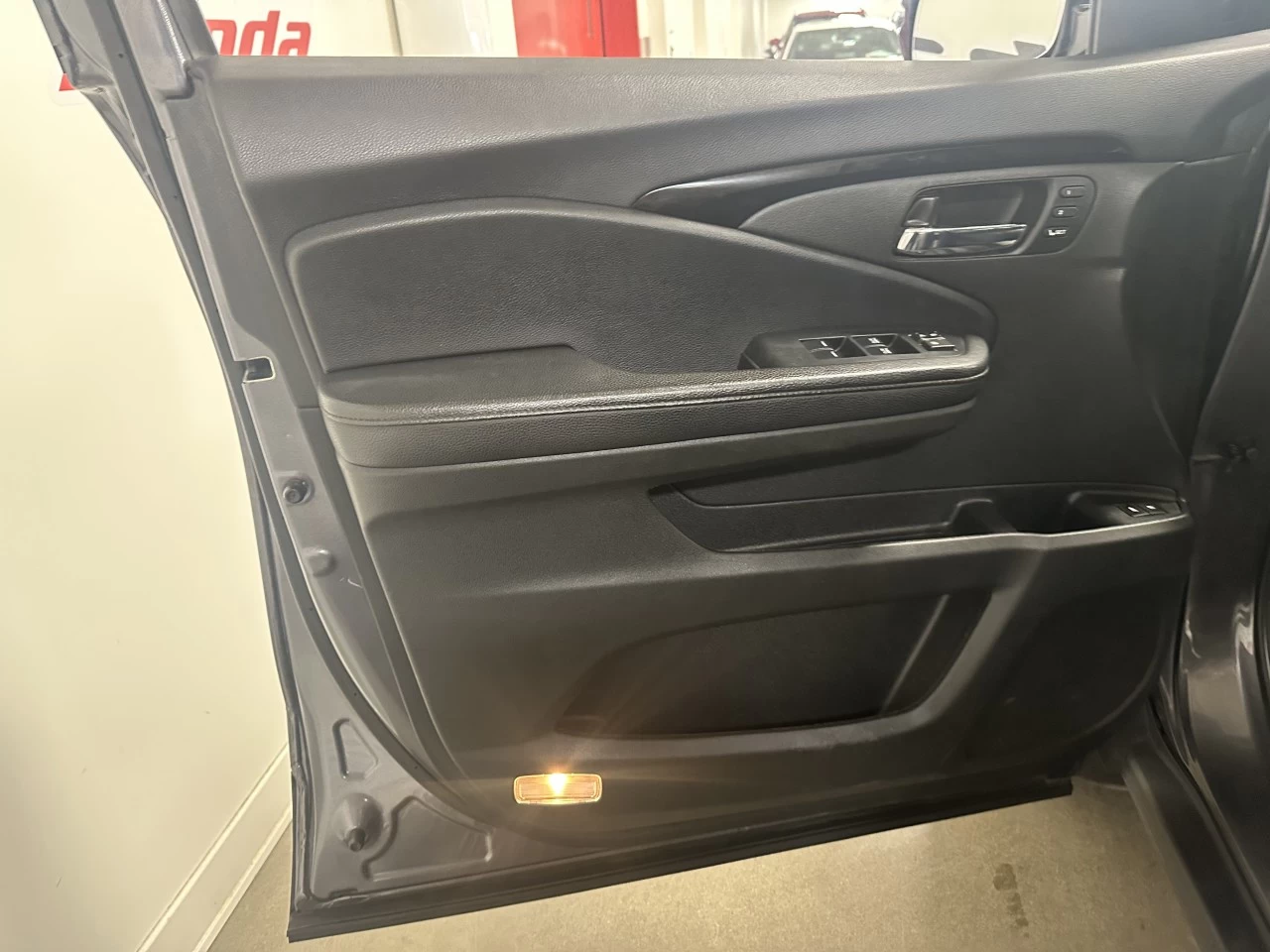 2022 Honda Pilot Touring 7-Passenger Image principale