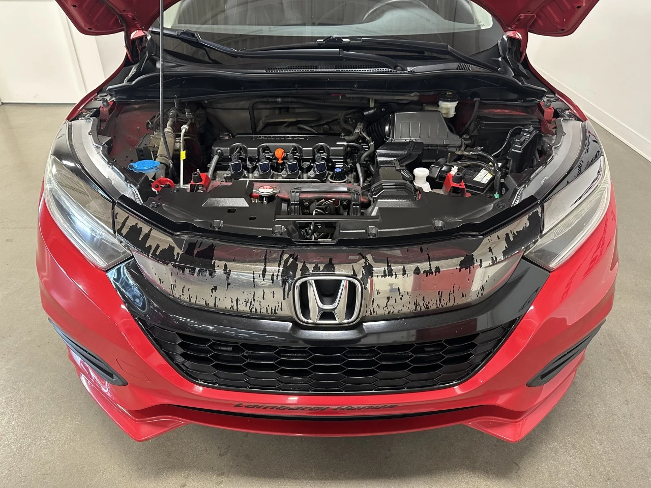 2019 Honda HR-V Touring Main Image