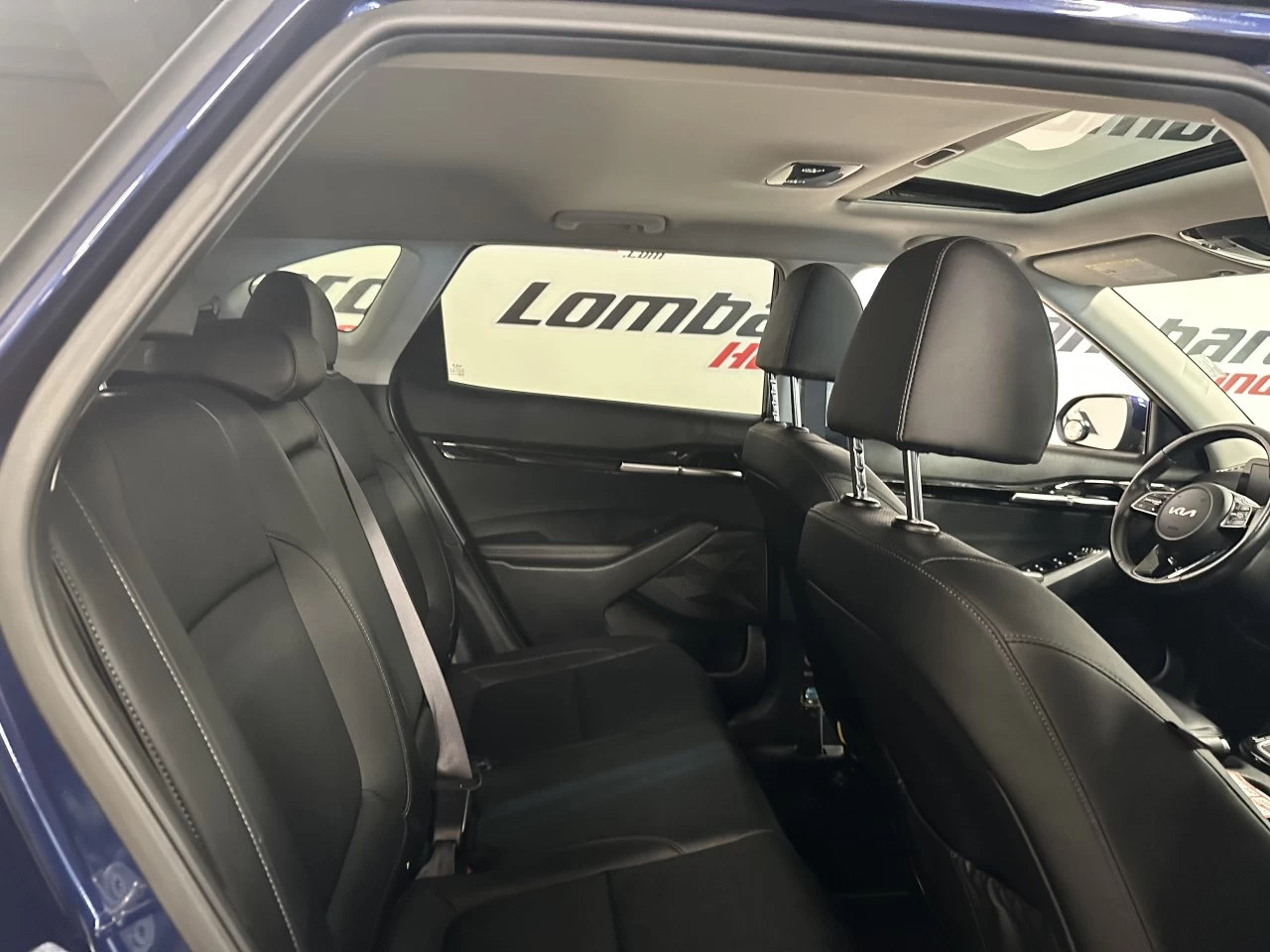 2024 Kia Seltos EX Main Image