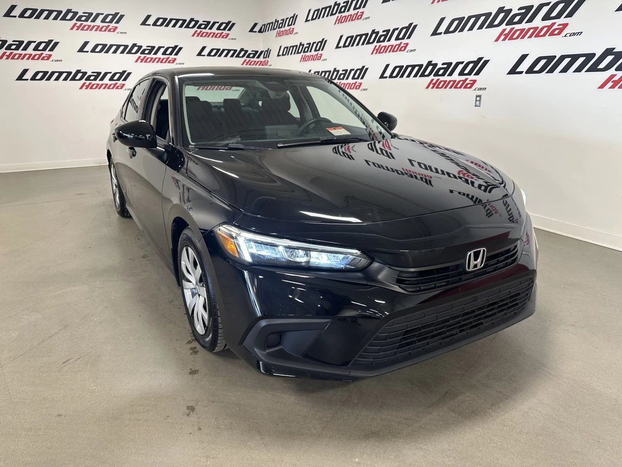 2022 Honda Civic LX https://www.lombardihonda.com/resize/b990ff35b810a3abc0cc817b2ca24889-1