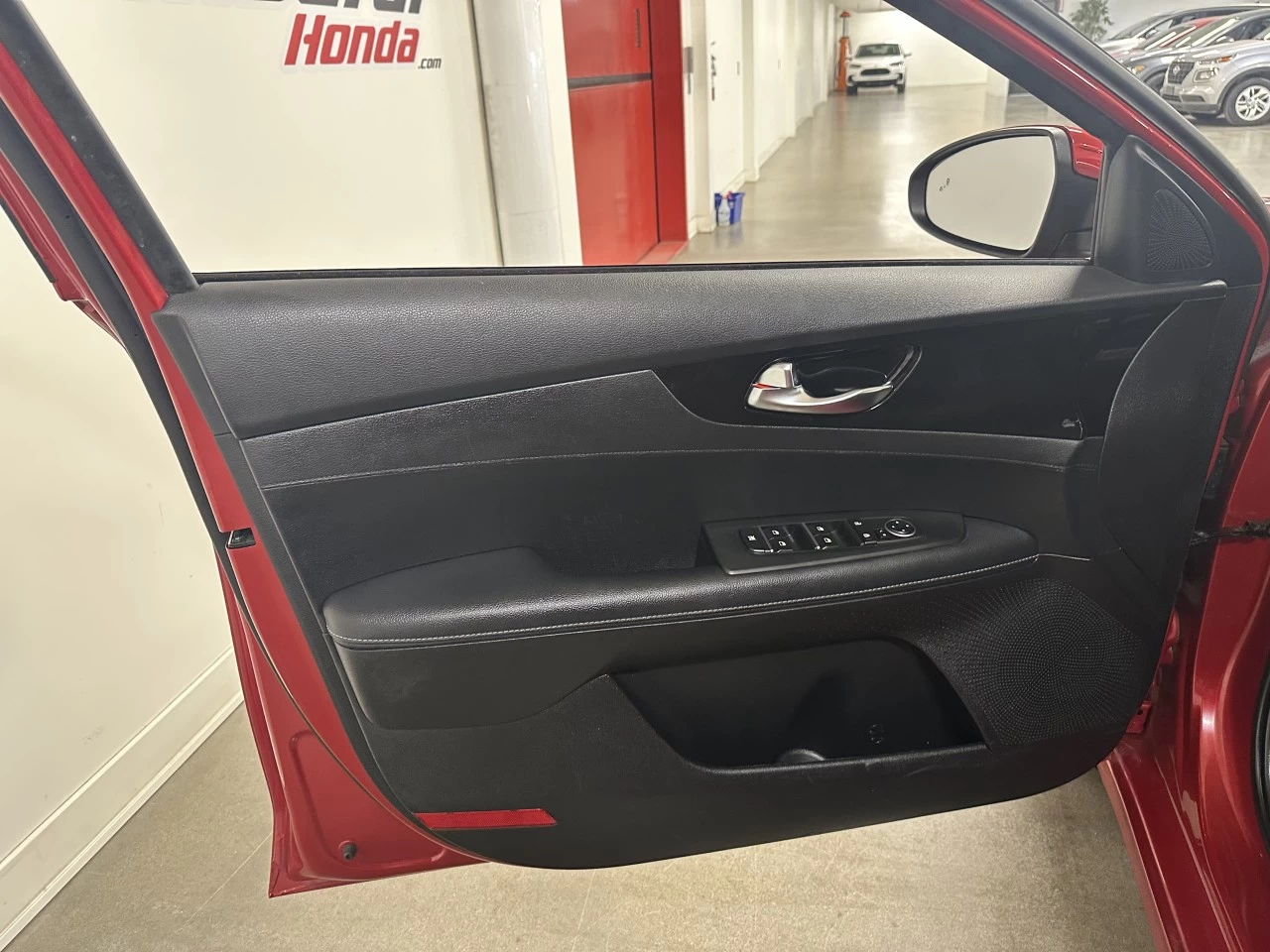 2023 Kia Forte EX Main Image