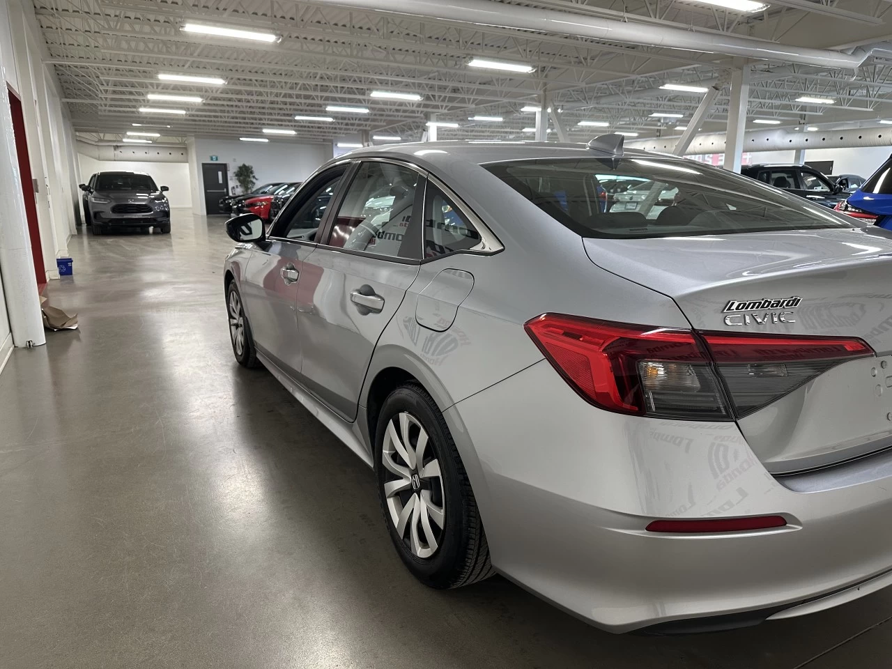 2024 Honda Civic LX Image principale