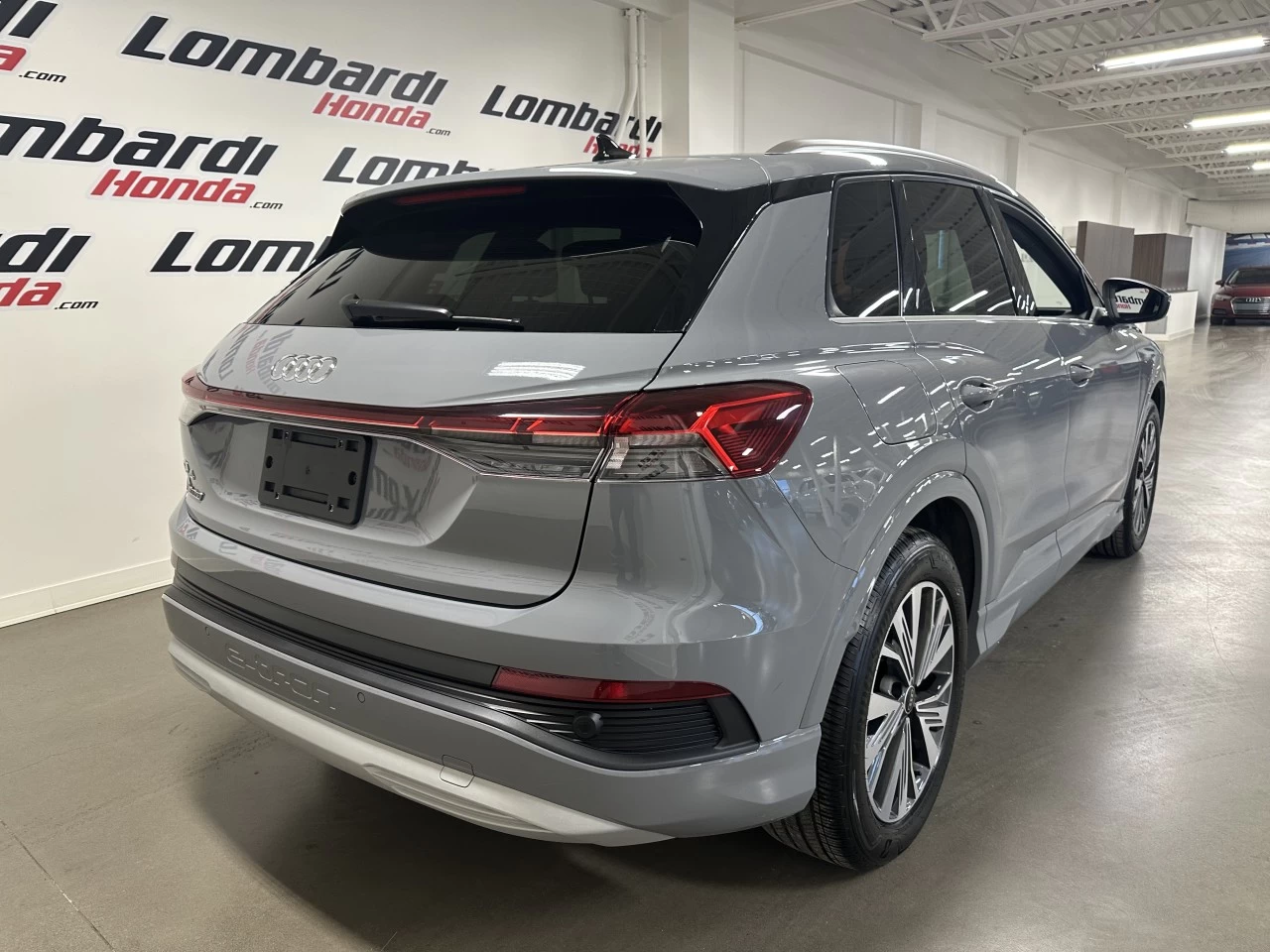2025 Audi Q4 e-tron 45 RWD Main Image