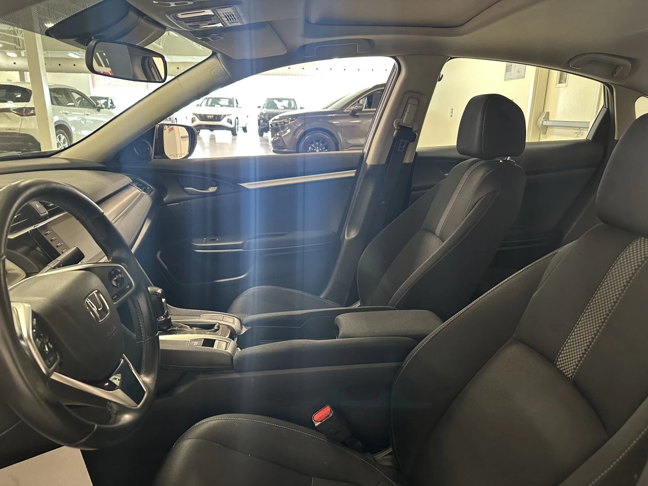 2021 Honda Civic EX Main Image