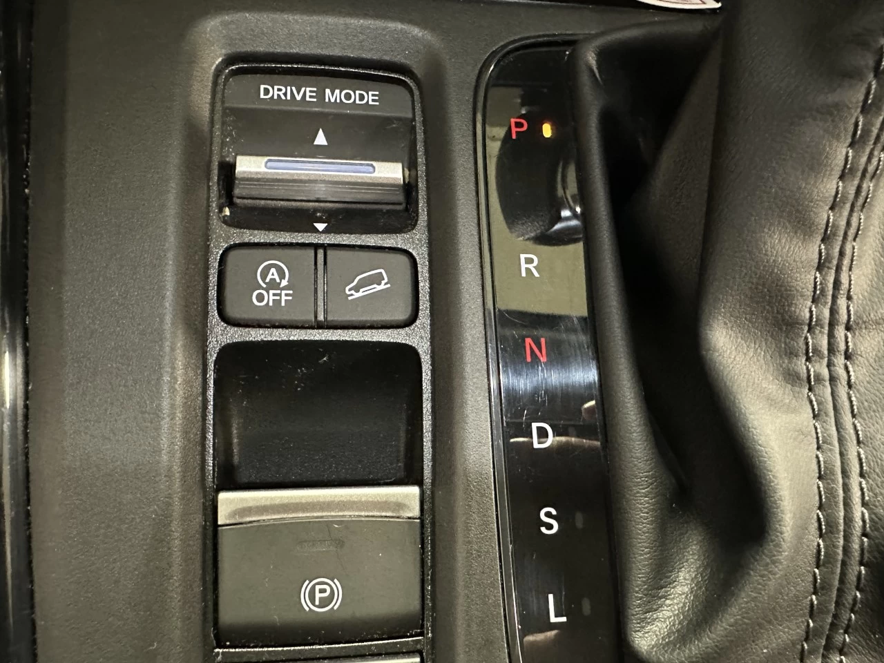 2024 Honda CR-V LX Image principale