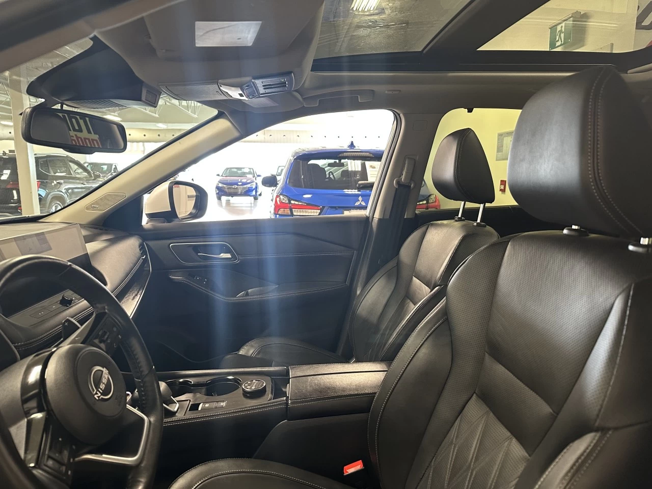 2024 Nissan Rogue Platinum Main Image