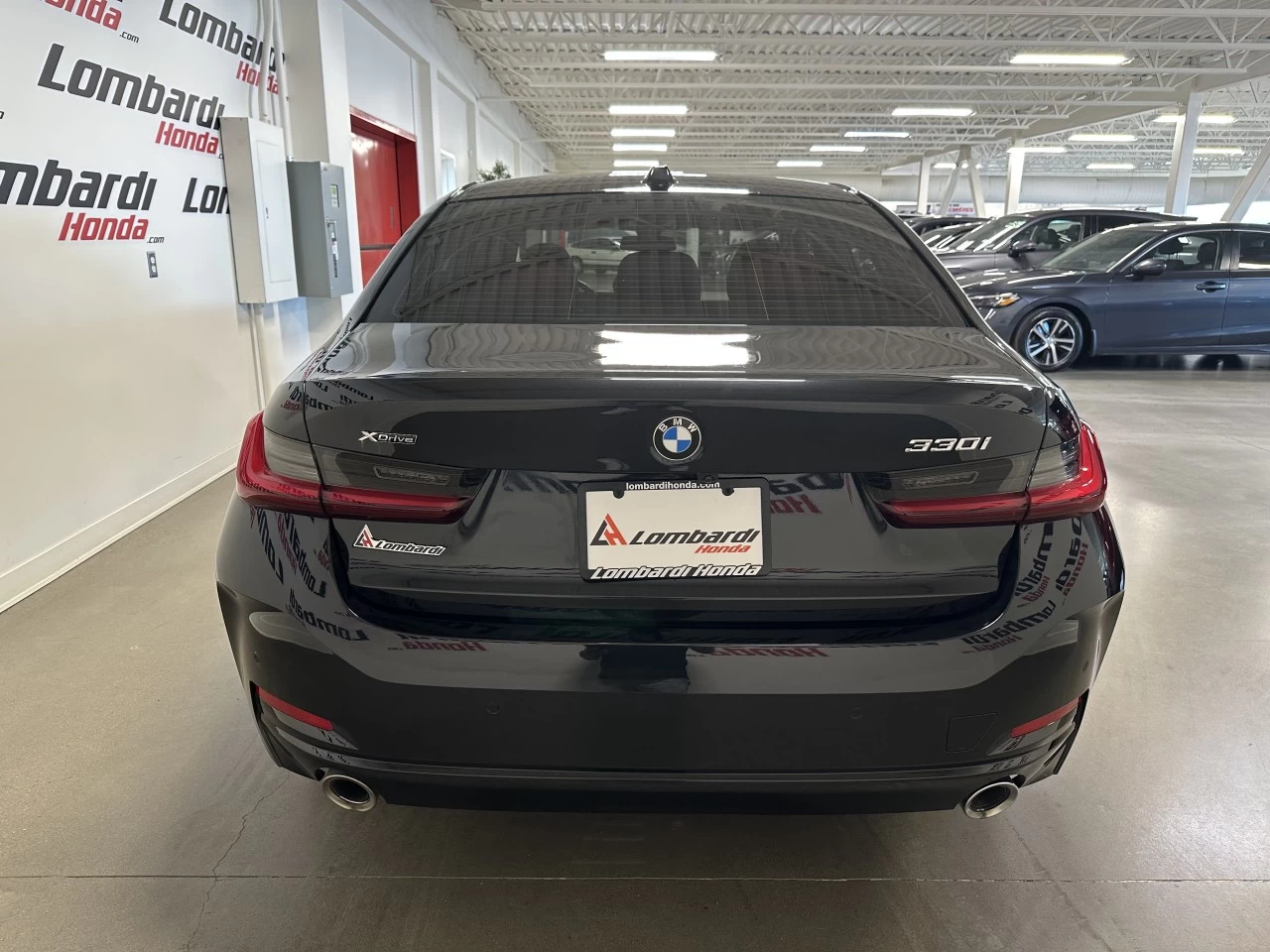 2023 BMW i3s
                                                    330i xDrive Main Image