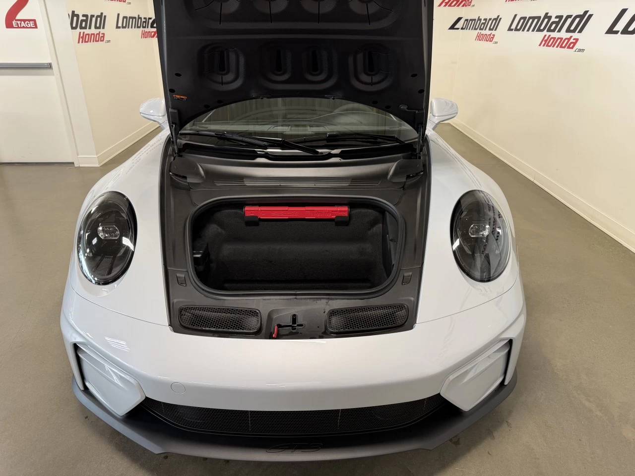 2026 Porsche 911 GT3 Main Image