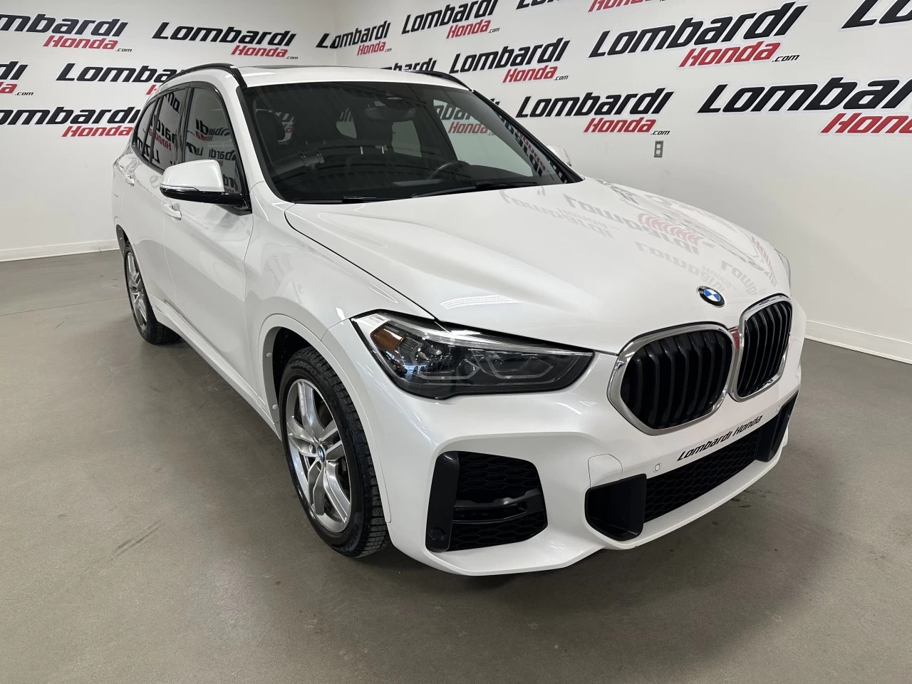 2020 BMW X1 xDrive28i Main Image