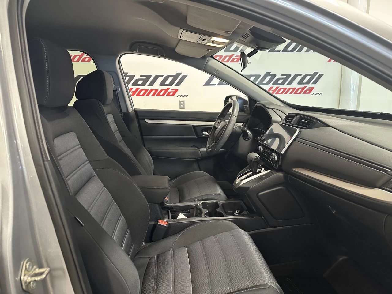 2019 Honda CR-V LX Main Image