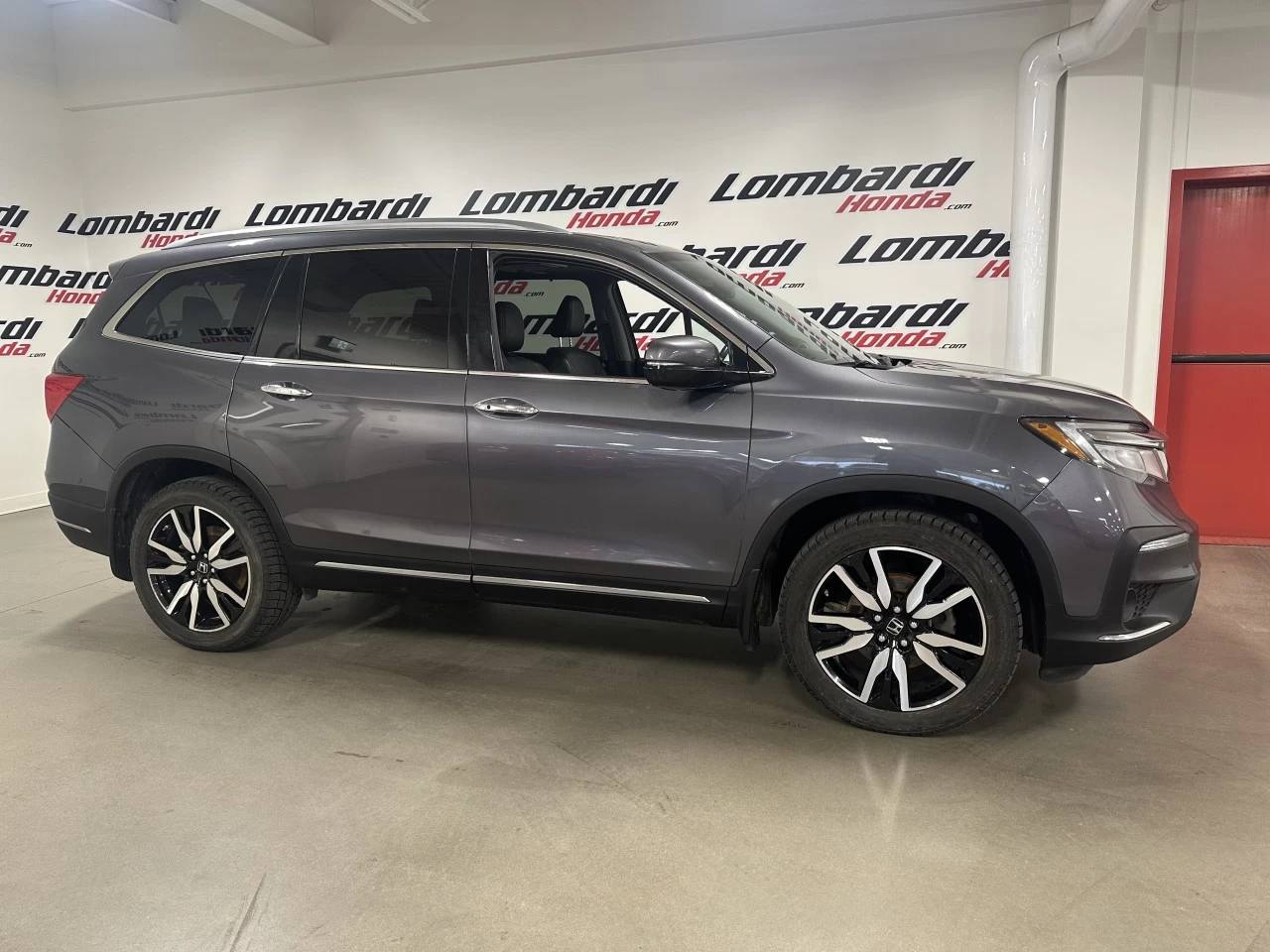 2022 Honda Pilot Touring 7-Passenger Image principale