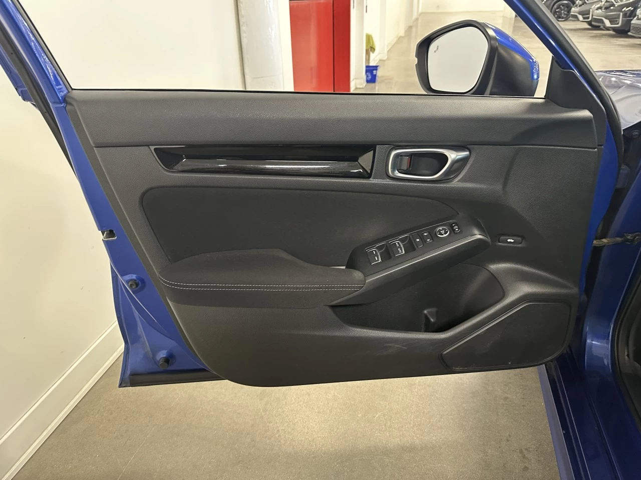 2022 Honda Civic EX Main Image