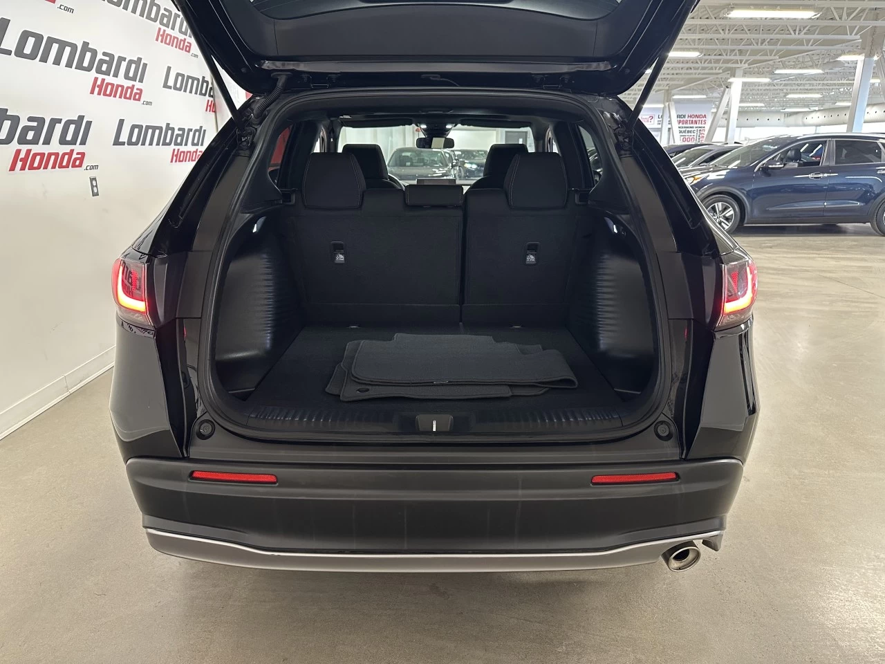 2024 Honda HR-V Sport-B Main Image