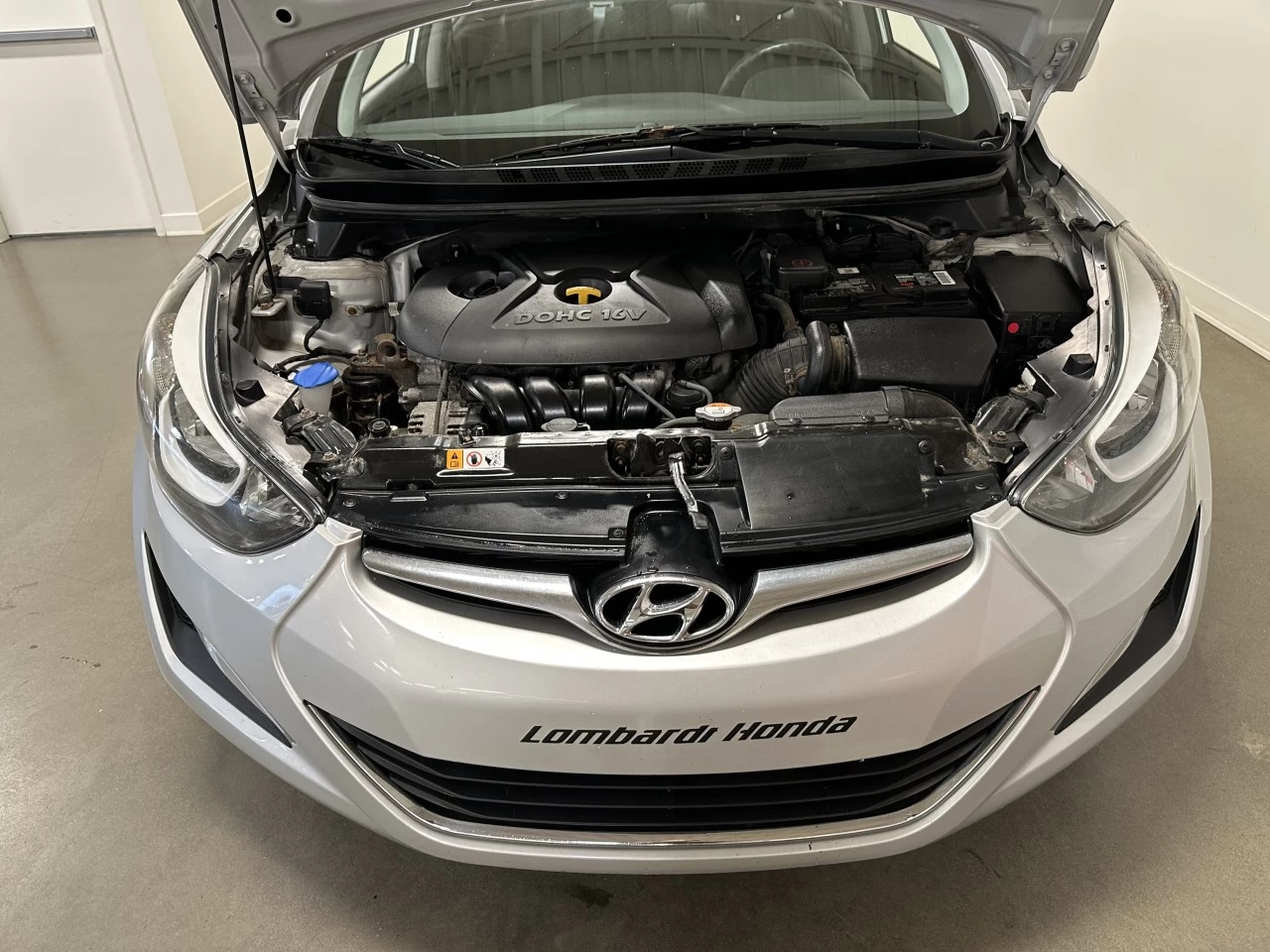 2016 Hyundai Elantra GL Main Image