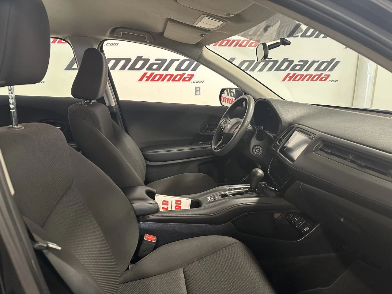 2017 Honda HR-V LX Main Image