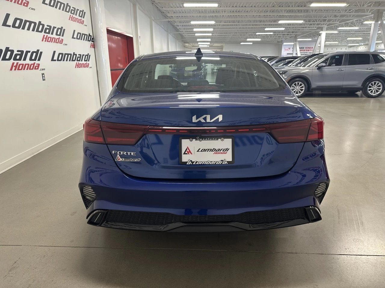 2022 Kia Forte EX Main Image