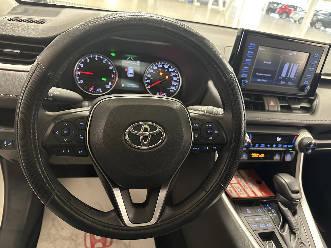 2022 Toyota RAV4 XLE Image principale